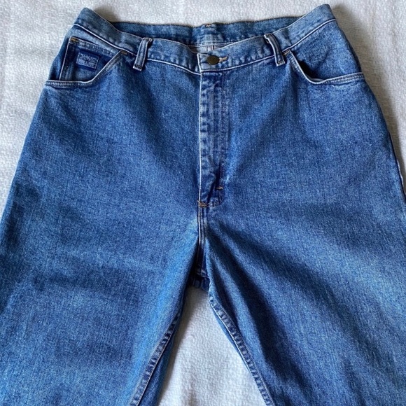 Wrangler Denim - Vintage High Waisted Wrangler Jeans